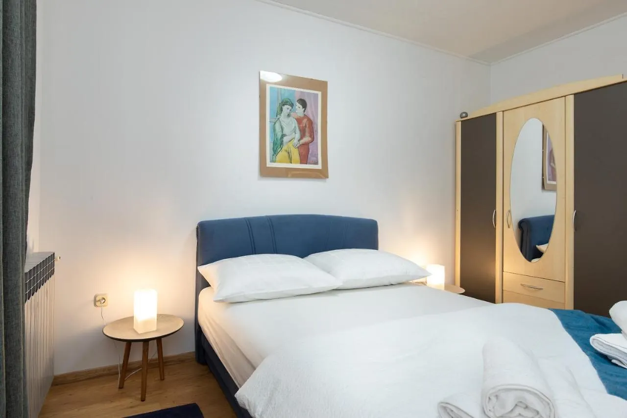 Double Oak Apartment Rijeka 0*,  Croatia